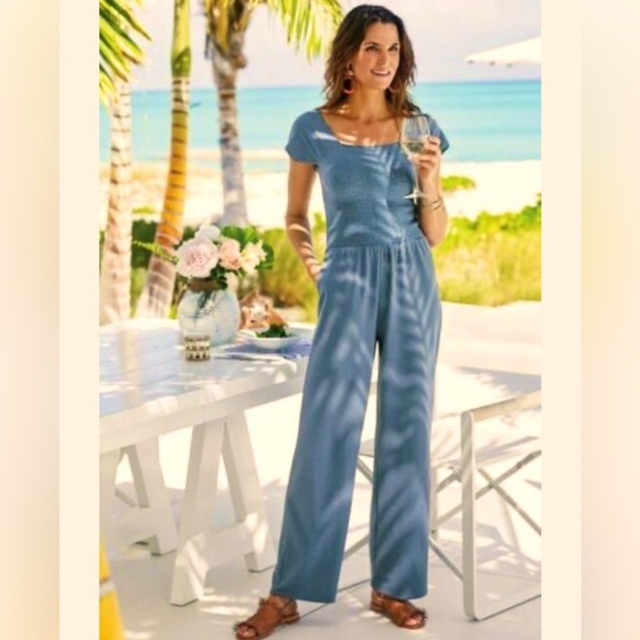 Soft Surroundings Sylvie Smocked Blue Jersey Knit Wide Leg Jumpsuit Womens Large - Picture 1 of 7